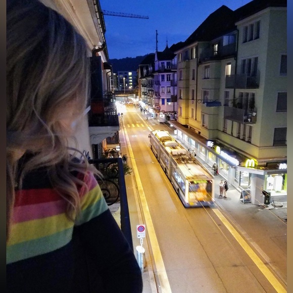 Meet your Posher, Emily - Picture 6 of 14